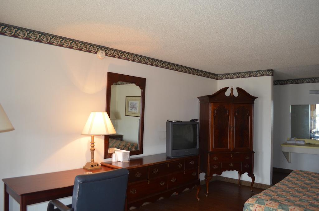 Granbury Inn And Suites Camera foto